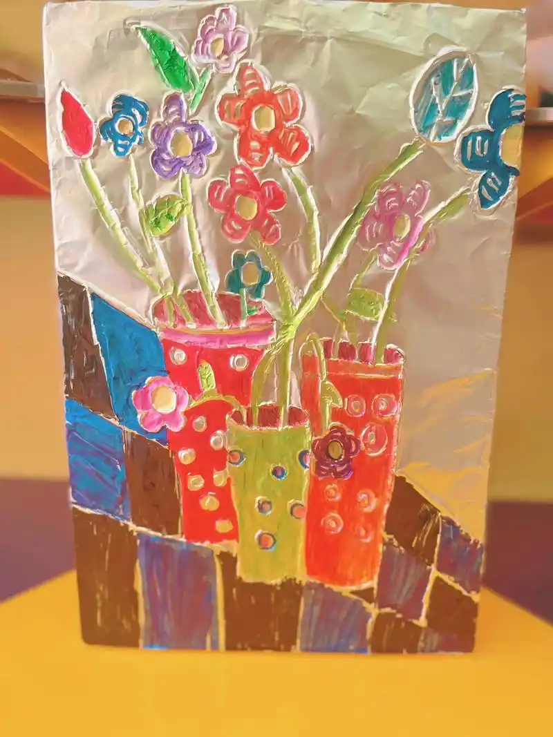 锡纸画——花与瓶98 #儿童绘画作品 #画室每一天 #儿童画 - 抖音