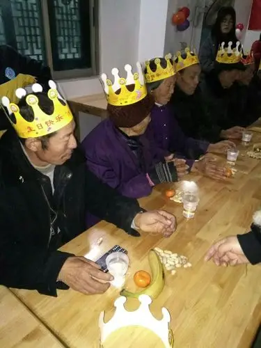 洪湖市义工协会关爱老人这一行动不仅营造了良好的社会氛围,还培养