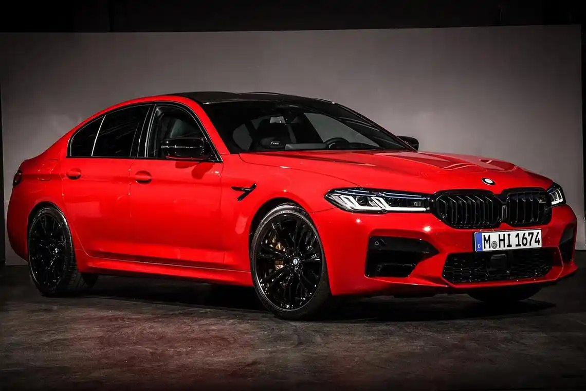 外观内饰更凶悍新款宝马m5雷霆版官图发布