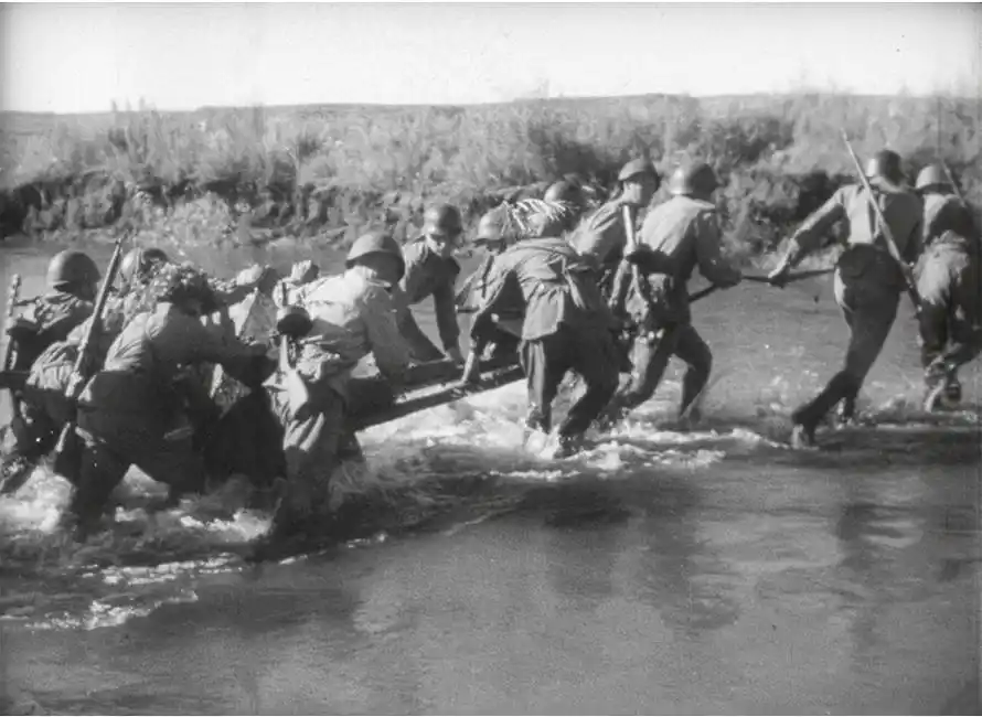 六,苏联红军出兵中国东北