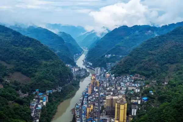 【百城08】盐津:云南最窄的县城