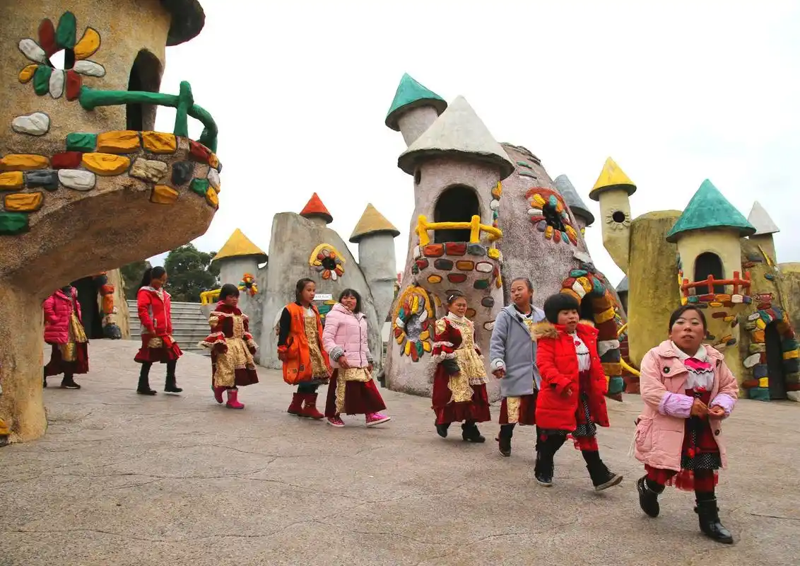 国"就藏在中国,所有人身高不超过一米三,真是罕见|小人国|小矮人|矮人