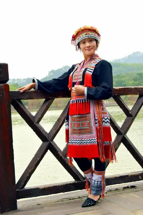 外拍· 大夫山 · 瑶族姑娘