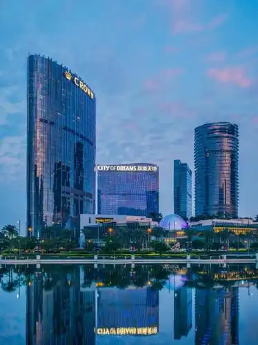 新濠天地迎尚酒店 (city of dreams - the countdown hotel)