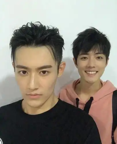 彭楚粤再谈牛奶事件肖战意外成主角其发文其实在保护肖战