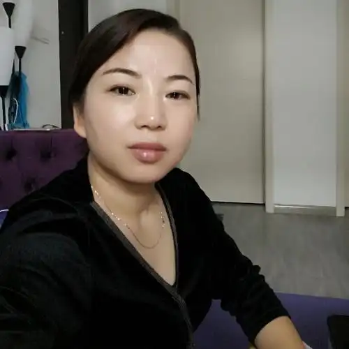 45岁离异女征婚照片(id:2890093)_湖北武汉征婚交友_我主良缘网