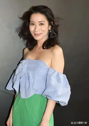 佘诗曼,真是性感呀!不愧是香港大美女!