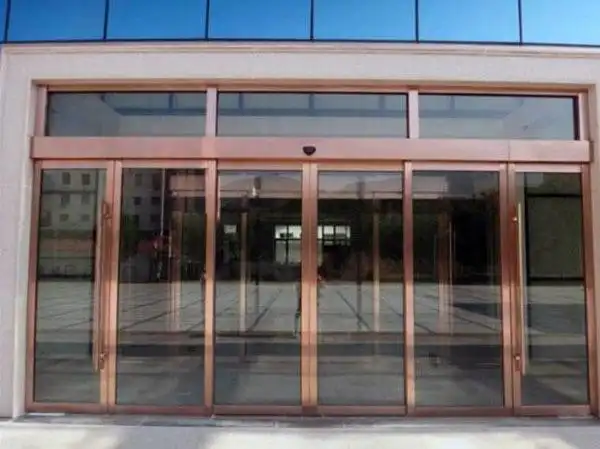 一般商铺玻璃门多少钱店铺玻璃门的成本多少