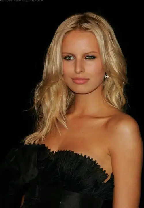 维密尤物!卡罗莱娜科库娃写真赏