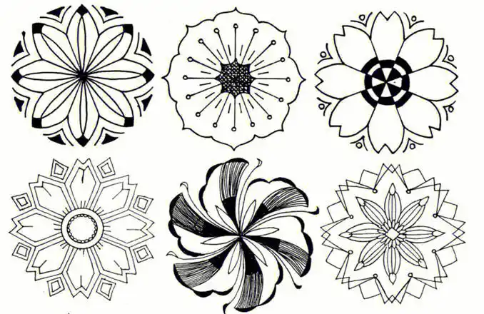 对称与均衡构成作业  #简笔画  #左右对称  #中心对称图案  #手绘