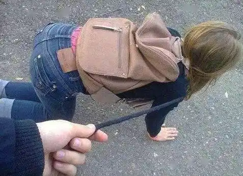 这是谁家的女朋友,这么调皮要打屁股的|狮子|暗恋|美女|傻子_网易订阅