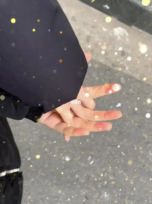 闺蜜牵手仪式感