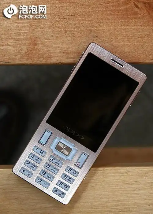 oppo第一款手机oppo专卖店能买到吗?大概多少钱?不要不要网价要实价!