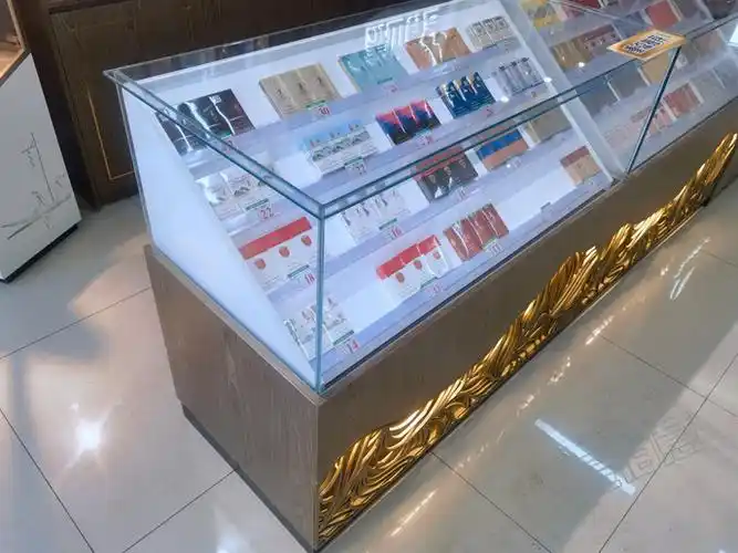 精品烟柜贴皮烤漆展柜