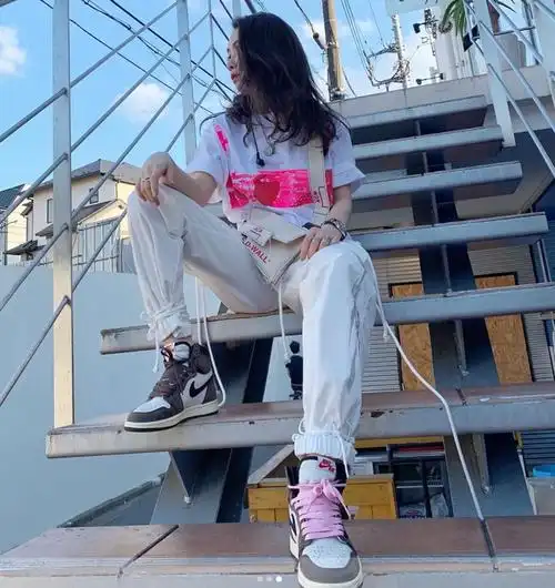 当女生穿起aj 1,比男生都帅!盘点4双最适合女生的air jordan 1