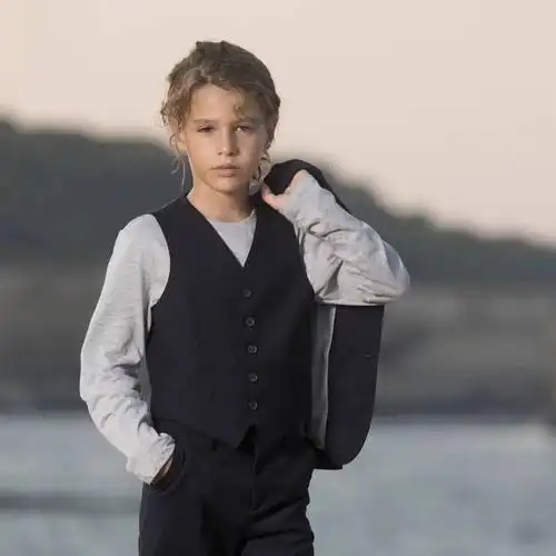 意大利小男孩上演最萌西装杀!(其实主要还是看脸)|ok!baby宝贝icon