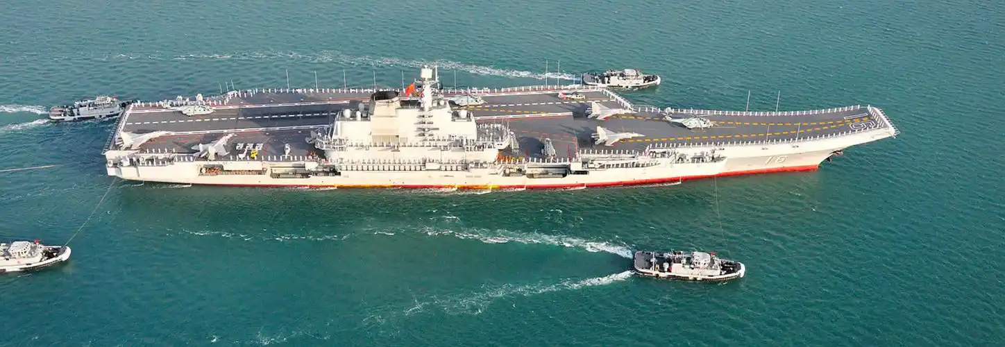 扬我国威,壮我中华:中国海军辽宁号航母战斗群蓄势待发