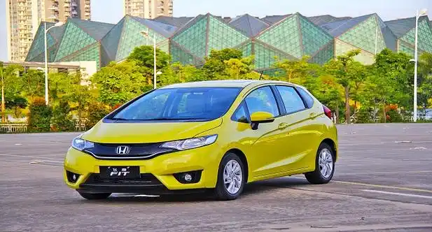 女士自动挡省油小型车推荐这几款你肯定会喜欢