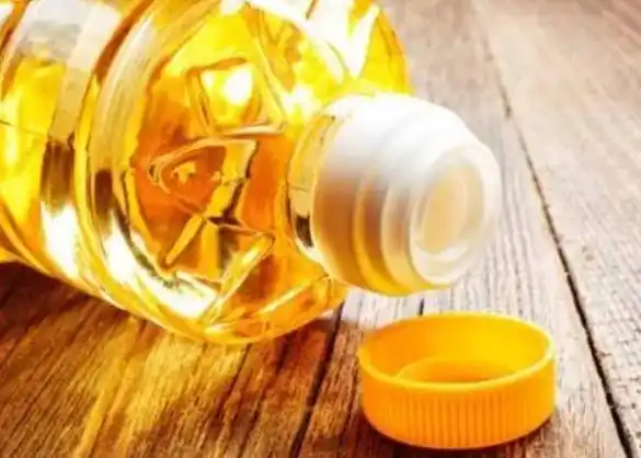 原创花生油菜籽油玉米油哪一种更健康医生3种油建议少碰