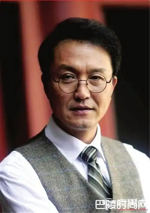 「八卦」人民的名义李达康扮演者是谁-偏关微生活