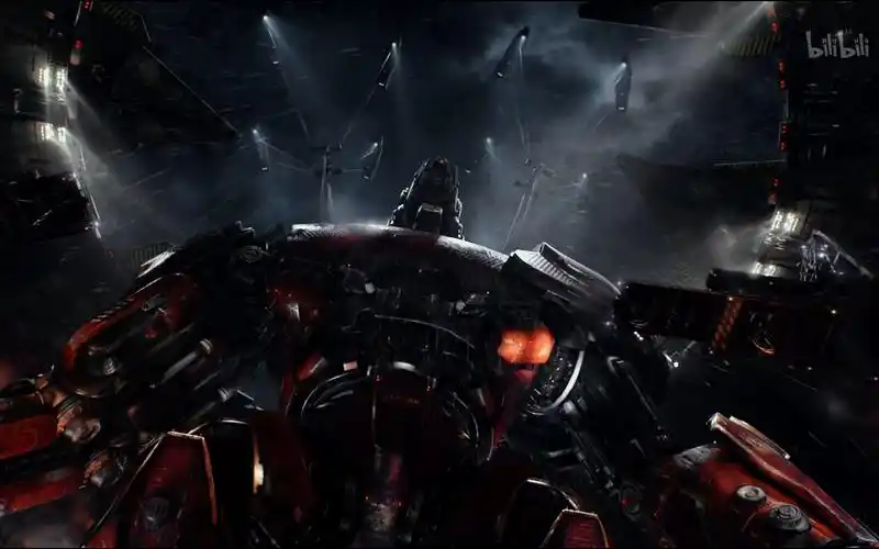 《环太平洋》 最帅最独特的机甲 暴风赤红