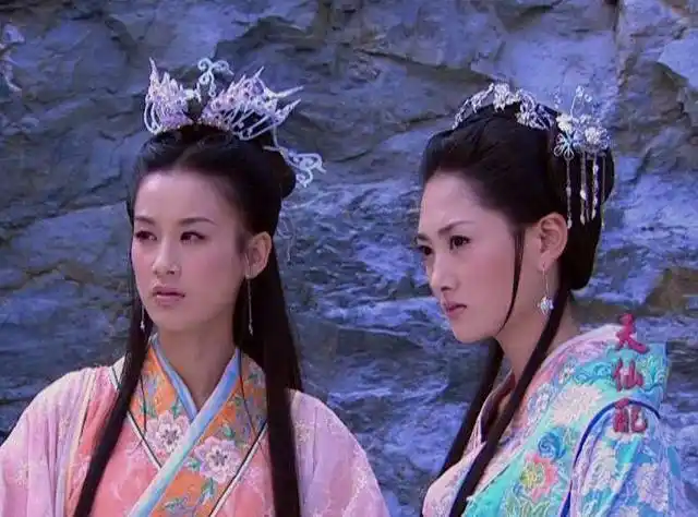 《天仙配》:"张巧嘴"5个高贵身份又如何?还是比不上天庭侍女