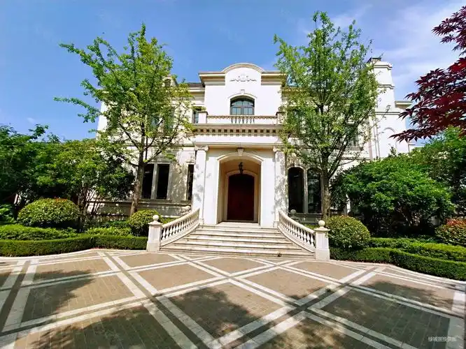 绿城玫瑰园二手房,14900万,6室3厅,6卫,1637.89平米-上海安居客