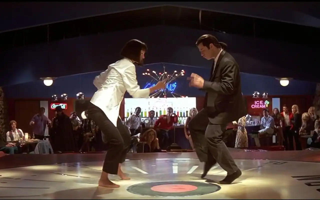 低俗小说里面特劳沃尔塔&乌玛瑟曼跳的那段扭扭舞(兔子舞)经典舞蹈,蹈