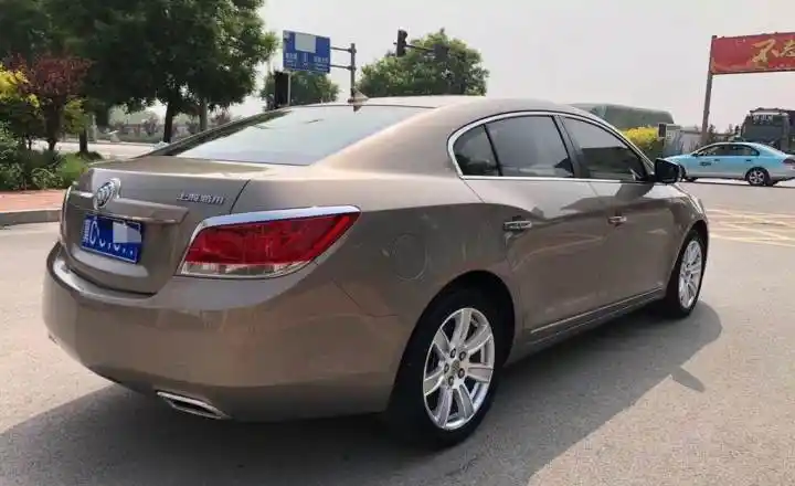 秦皇岛二手君越 2012 款 2.4l sidi豪华版 金色 - 小猪二手车