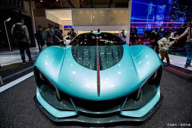 中国全球首发限量99台的超跑 红旗s9