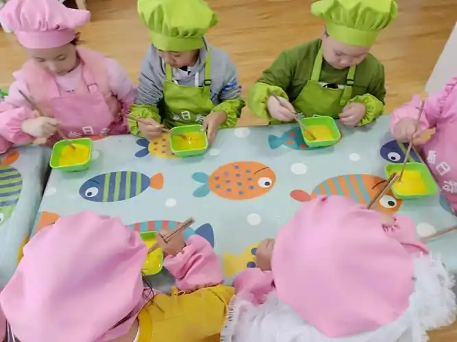 其它 斯日特幼儿园大二班厨房体验课 写美篇不过在制作美食的过程中