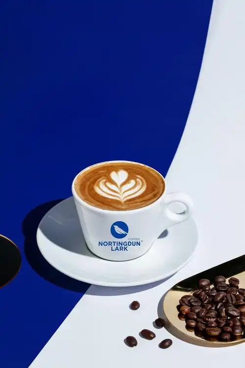 咖啡,烘焙产品以及落地铺设门店,覆盖了专业产品研发,协助选址,品牌