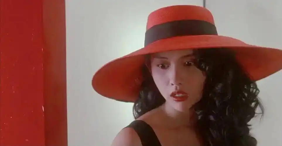 这部集成龙,王祖贤,邱淑贞的动作喜剧片被法国人翻拍了