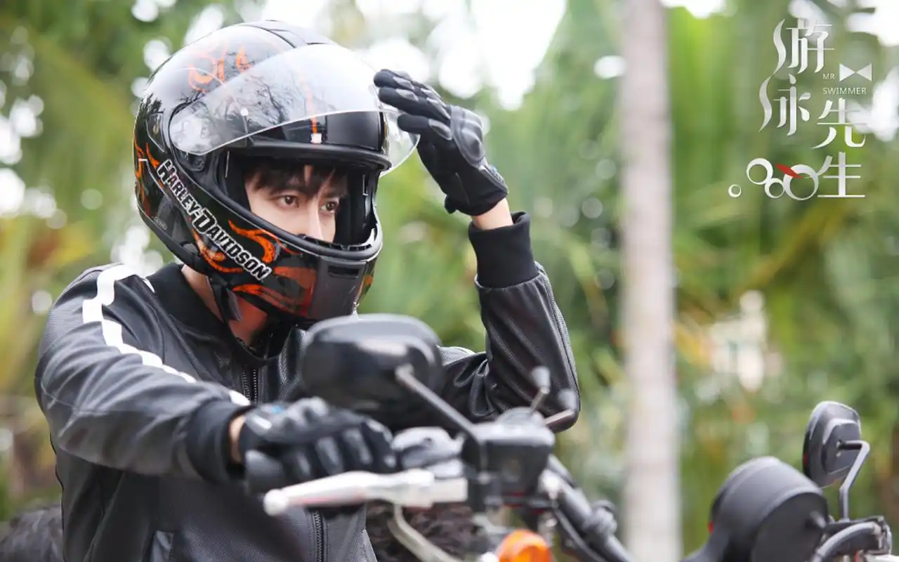 鞠婧祎mike《游泳先生》剧照图片壁纸