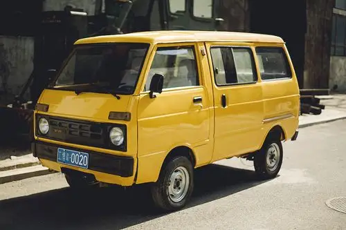 (图:第一代面包车)