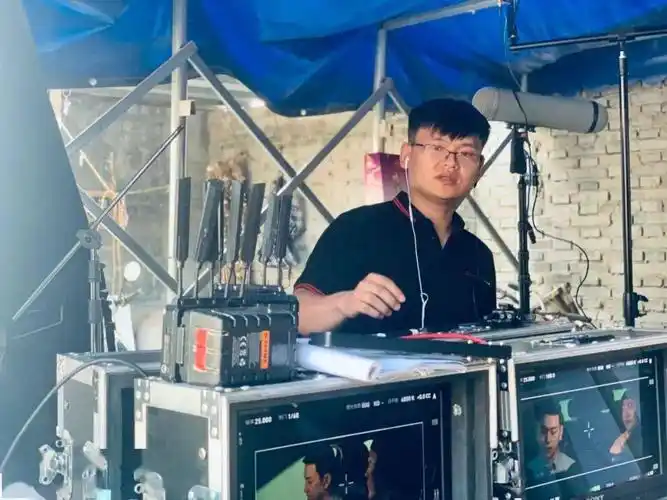 冤家宜解不宜结丨揭秘镜头后面的剧组工作人员