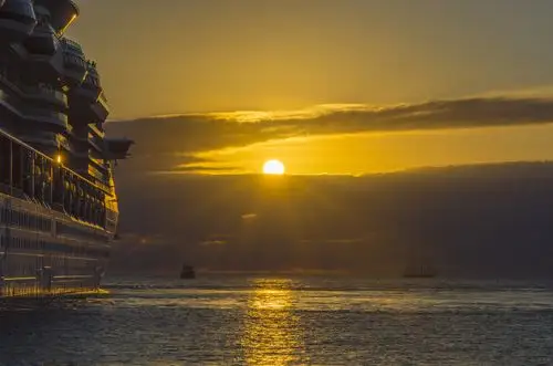 世界落日之都的晚霞,同时也是美国1号公路的起点