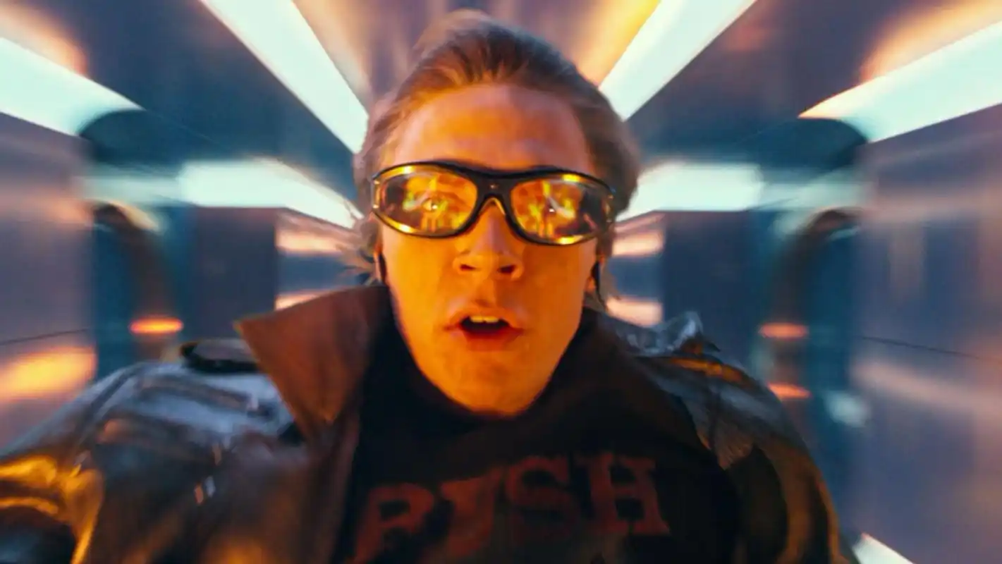 漫威英雄快银的世界:万物都是静止的,似乎都是一帧一帧播放!