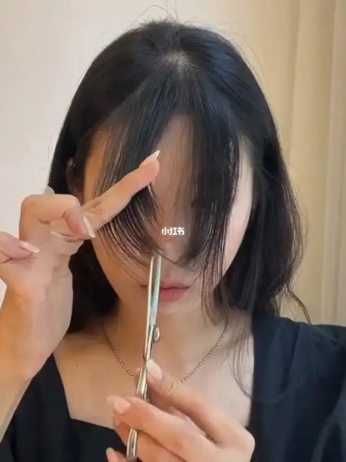 超显脸小八字刘海保姆级剪法方脸圆脸必备