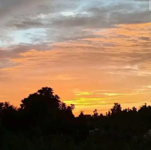 『ins优质日落背景图』.我们的双向奔赴,告诉我不枉此行.