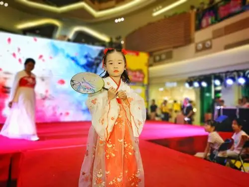 好好乐迪幼儿园——汉服时装秀
