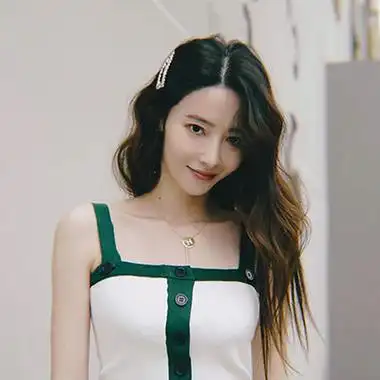 胡丹丹个人资料 - 胡丹丹身高/体重/年龄/图片 - 星爪时尚网