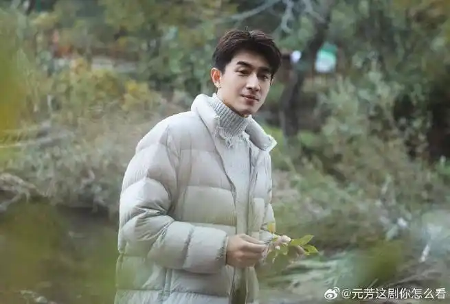 王俊凯当选最心动男嘉宾##王俊凯林更新大美二美##盒子里的猫