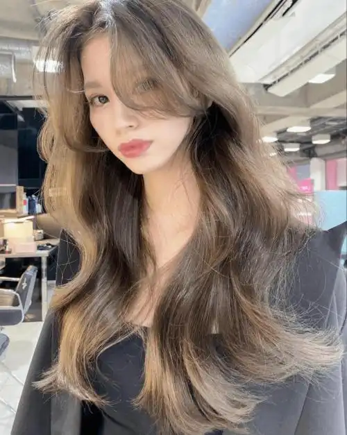 黄头发大波浪是什么梗