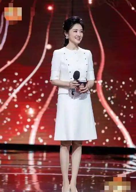 主持人周涛离开央视后变更牛?