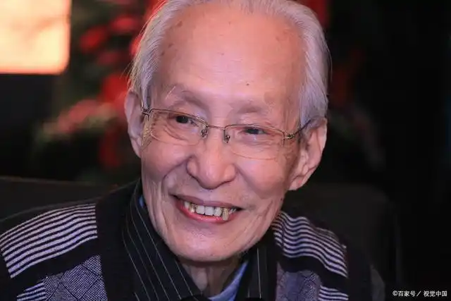 盛赞郭德纲支持德云社,收侯耀华为徒,常宝华谁也不得罪