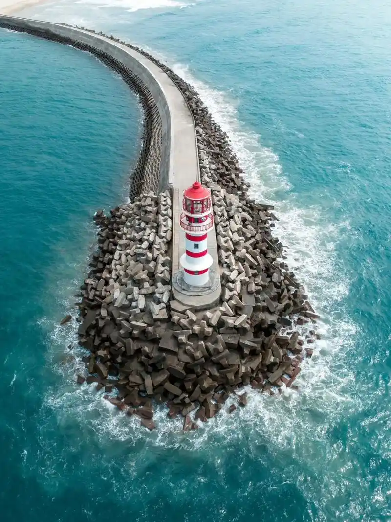 正是人间四月天|蓝色大海中的唯美灯塔98 近期润去万宁玩了一段时间