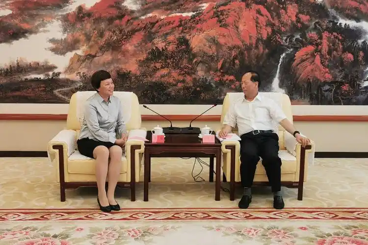 陈旭,过勇赴内蒙古访问并看望慰问校友-清华大学