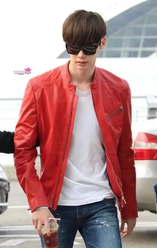 李钟硕 墨镜帅哭t^t