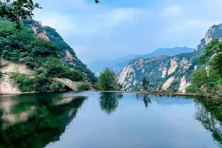 周末1日幽谷神潭-怀柔天然秘境の绿荫为伞-溪水为伴-蝉鸣为曲-山花为